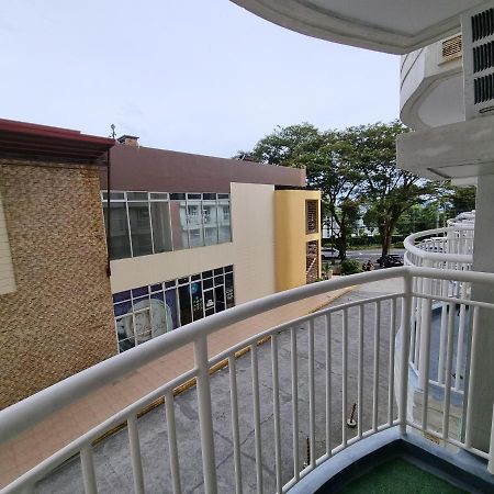 4 Pax Tagaytay Prime Staycation Wifi Netflix And Light Cooking Free Viewdeck Tagaytay City Ngoại thất bức ảnh